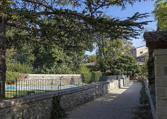 Le Moulin De Valaurie